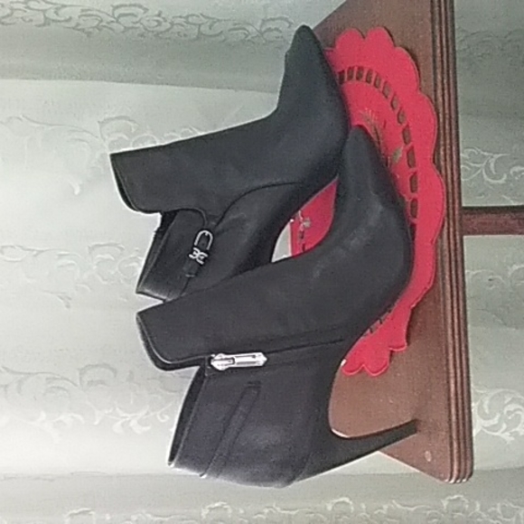 Sam Edelman ankle boot - Picture 2 of 3